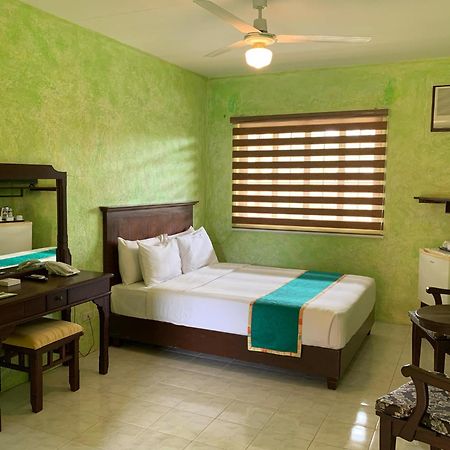 Flushing Meadows Resorts & Playground Panglao-stad Buitenkant foto