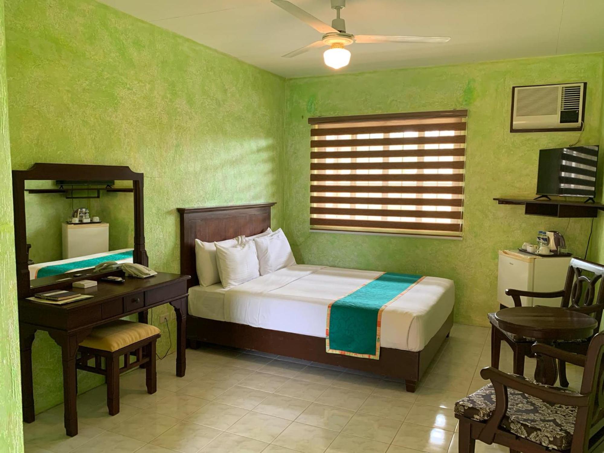Flushing Meadows Resorts & Playground Panglao-stad Buitenkant foto